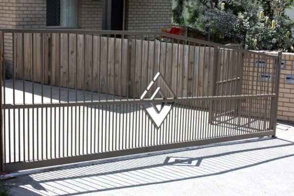 Sliding-gates